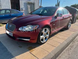 Granate Usado 2008 Jaguar XF Berlina | 15.000 €