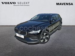 Negro Usado 2023 Volvo V60 CC Core Familiar | 42.900 € (Precio justo)