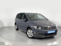 Gris Usado 2021 VW Touran Advance Monovolumen | 26.400 € (Un poco caro)