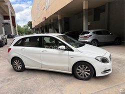 Blanco Usado 2012 Mercedes B180 Monovolumen | 9000 € (Precio justo)