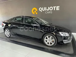 Negro Usado 2015 Volvo S60 Momentum Berlina | 14.900 € (Un poco caro)