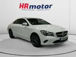 Blanco Usado 2018 Mercedes CLA180 Urban Berlina | 19.290 € (Precio justo)