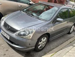 Gris / plata Usado 2005 Honda Civic LS Berlina | 2999 € (Buen precio)