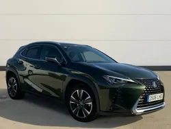 Usado 2020 Lexus UX Executive Line SUV | 20.940 € (Precio justo)