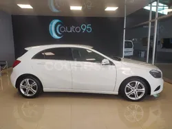 Blanco Usado 2015 Mercedes A200 Urban Berlina | 15.600 € (Precio justo)