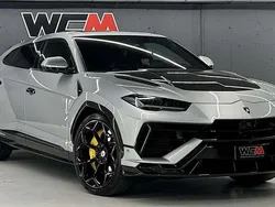 Plateado Usado 2024 Lamborghini Urus SUV | 345.000 € (Un poco caro)