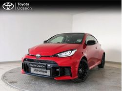 Rojo Usado 2025 Toyota Yaris Monovolumen | 44.900 €