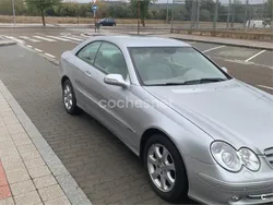 Gris / plata Usado 2003 Mercedes CLK320 Elegance Coupe | 6490 € (Buen precio)