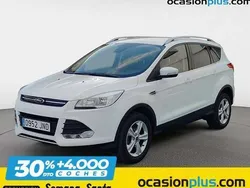 Blanco Usado 2016 Ford Kuga Trend SUV | 14.900 € (Precio justo)