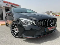 Negro Usado 2019 Mercedes CLA200 Shooting Brake Familiar | 18.900 € (Buen precio)