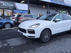 Blanco Usado 2023 Porsche Cayenne Platinum Edition SUV | 89.990 € (Precio justo)