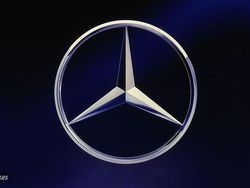 Rojo Usado 2020 Mercedes A35 AMG AMG | 39.900 € (Precio justo)