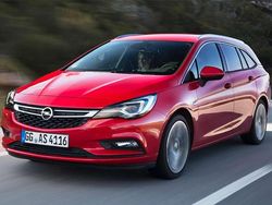 Blanco Usado 2018 Opel Astra Dynamic Familiar | 11.199 € (Precio justo)