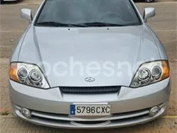 Gris / plata Usado 2004 Hyundai Coupé Coupe | 4000 € (Super precio)