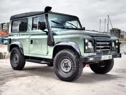 Usado 2006 Land Rover Defender S SUV | 25.800 € (Precio justo)