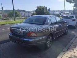 Beige Usado 2008 Jaguar X-type Classic Berlina | 2000 € (Super precio)