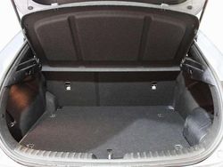 Gris Usado 2023 Kia XCeed SUV | 24.840 € (Precio justo)