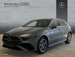 Gris / plateado Usado 2024 Mercedes A250 AMG line | 37.900 €
