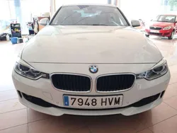 Blanco Usado 2015 BMW 318 Comfort Edition Berlina | 11.500 € (Super precio)