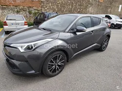Gris / plata Usado 2018 Toyota C-HR Advance SUV | 16.990 € (Precio justo)