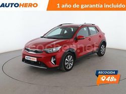 Rojo Usado 2022 Kia Stonic SUV | 15.999 € (Precio justo)