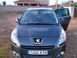 Gris / plata Usado 2012 Peugeot 5008 Allure Monovolumen | 6400 € (Super precio)