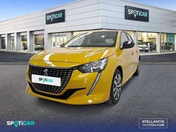 Amarillo Usado 2023 Peugeot 208 Active Utilitario | 15.700 € (Precio justo)