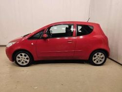 Rojo Usado 2007 Mitsubishi Colt Inform Utilitario | 4600 €