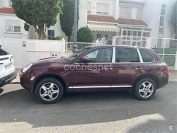 Granate Usado 2007 Porsche Cayenne GTS SUV | 25.000 €