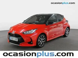Rojo Usado 2020 Toyota Yaris Hybrid Plus Utilitario | 17.955 € (Precio justo)