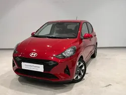 Rojo Nuevo 2025 Hyundai i10 Utilitario | 16.590 € (Precio justo)