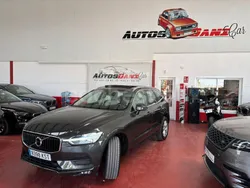 Gris / plata Usado 2019 Volvo XC60 Momentum SUV | 22.990 € (Precio justo)