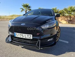 Negro Usado 2016 Ford Focus ST Berlina | 15.500 € (Precio justo)