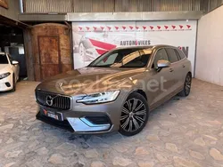 Beige Usado 2020 Volvo V60 Inscription Familiar | 23.995 € (Un poco caro)