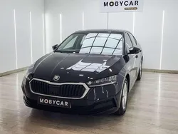 Negro Usado 2021 Skoda Octavia Ambition Utilitario | 22.995 € (Precio justo)