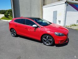 Rojo Usado 2015 Volvo V40 R-Design Momentum Berlina | 12.500 € (Precio justo)