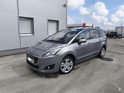 Gris / plata Usado 2017 Peugeot 5008 Allure Monovolumen | 7900 € (Super precio)