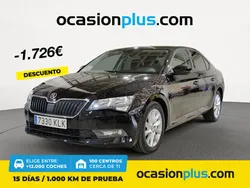 Negro Usado 2018 Skoda Superb Active Berlina | 18.990 € (Un poco caro)
