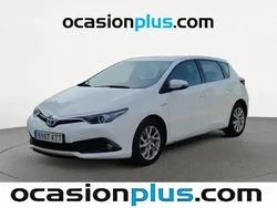 Blanco Usado 2019 Toyota Auris Hybrid Business Edition Utilitario | 15.173 € (Precio justo)