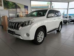 Blanco Usado 2017 Toyota Land Cruiser SUV | 46.000 €