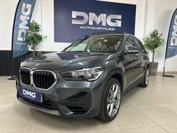 Gris plommo Usado 2020 BMW X1 Sport Line SUV | 23.500 €