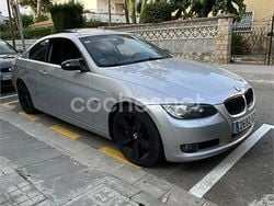 Gris / plata Usado 2010 BMW 325 Coupe | 13.500 € (Buen precio)