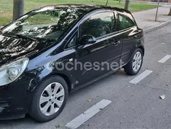 Negro Usado 2008 Opel Corsa Enjoy Berlina | 3399 € (Buen precio)
