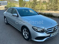 Gris / plata Usado 2018 Mercedes E220 Berlina | 29.000 € (Un poco caro)