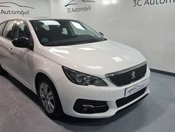 Blanco Usado 2020 Peugeot 308 Active Familiar | 9900 € (Precio justo)