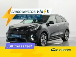 Blanco Usado 2022 Kia e-Niro SUV | 16.490 € (Precio justo)