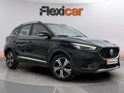 Negro Usado 2022 MG ZS Comfort Berlina | 13.090 € (Precio justo)