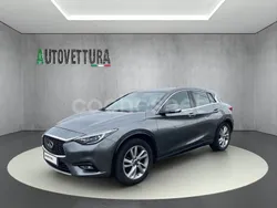 Gris / plata Usado 2018 Infiniti Q30 Premium Utilitario | 19.499 € (Precio justo)