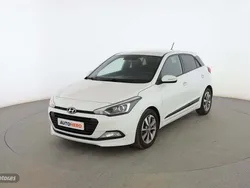 Blanco Usado 2017 Hyundai i20 Berlina | 12.299 € (Precio justo)