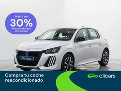 Blanco Usado 2024 Peugeot 208 Active Utilitario | 14.990 € (Precio justo)